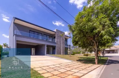 Sobrado com 505m² à venda no condomínio lago azul - estuda permuta