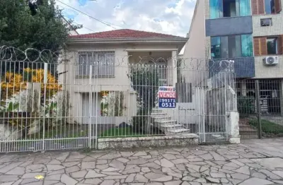 Casa com 3 quartos à venda na rua aliança, 392, jardim lindóia, porto alegre por r$ 700.000