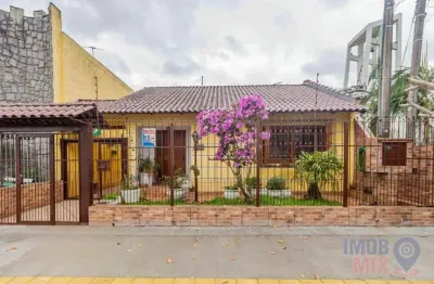 Casa com 2 quartos à venda na avenida alcides s severiano, 130, sarandi, porto alegre por r$ 650.000