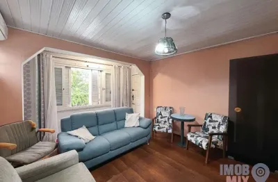 Casa com 2 quartos à venda na rua dos nautas, 114, vila ipiranga, porto alegre por r$ 750.000