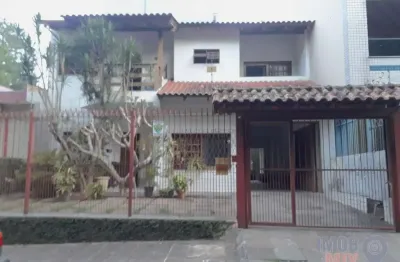 Casa com 4 quartos à venda na rua valença, 127, vila ipiranga, porto alegre por r$ 745.000