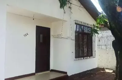 Casa com 2 quartos à venda na rua vidal barbosa, 164, sarandi, porto alegre por r$ 350.000