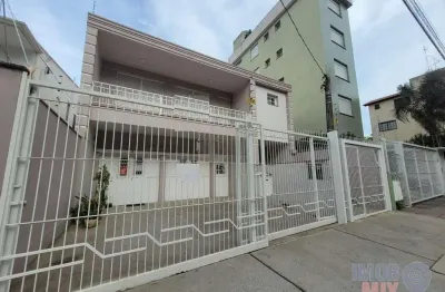 Casa com 4 quartos à venda na avenida carneiro da fontoura, 283, jardim são pedro, porto alegre por r$ 1.300.000