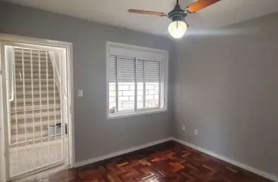 Apartamento com 1 quarto à venda na rua padre alois kades s j, 400, vila ipiranga, porto alegre por r$ 190.000