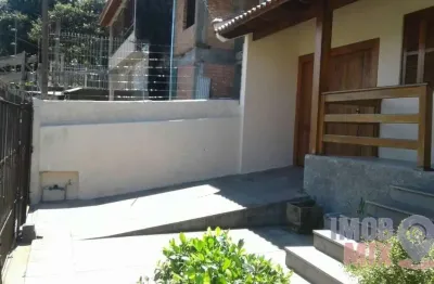 Casa com 2 quartos à venda na jorge salis goulart., 119, jardim são pedro, porto alegre por r$ 640.000