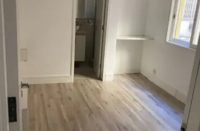 Apartamento com 1 quarto à venda na rua da república, 541, cidade baixa, porto alegre por r$ 215.000