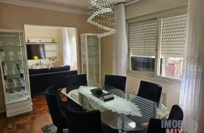 Apartamento com 2 quartos à venda na rua açores, 328, passo da areia, porto alegre por r$ 328.000