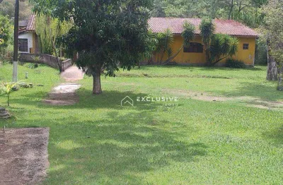 Chácara com 3 suítes à venda, 2600 m² por r$ 850.000 - zona rural - caçapava/sp
