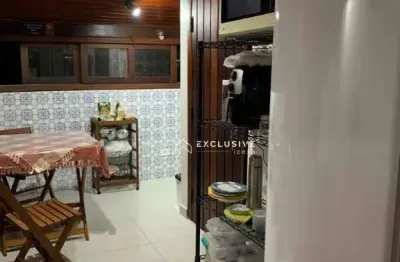 Kitnet com 1 dormitório à venda, 38 m² por r$ 350.000,00 - itaguá - ubatuba/sp
