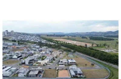 Terreno à Venda no Colinas do Paratehy em São José dos Campos, 600 m² por R$ 1.170.000