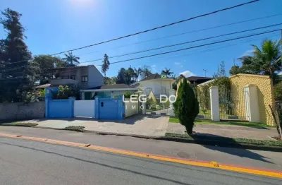 Casa com 4 dormitórios à venda, 238 m² por r$ 1.800.000,00 - bom retiro - joinville/sc