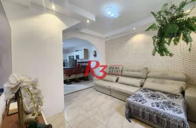Linda casa mobiliada em vilaggio, 2 suítes, garagem fechada, churrasqueira individual, piscina e salão de festas.