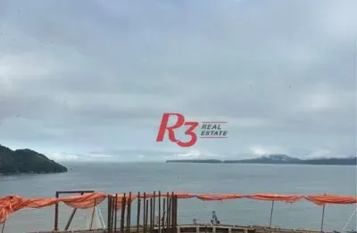 Apartamento de altíssimo padrão de frente para a praia em santos