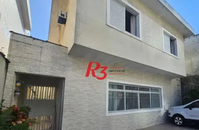 Oportunidade no campo grande sobrado á venda com 3 dorms, quintal com churrasqueira e 3 vagas fixas