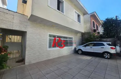 Oportunidade no campo grande sobrado á venda com 3 dorms, quintal com churrasqueira e 3 vagas fixas