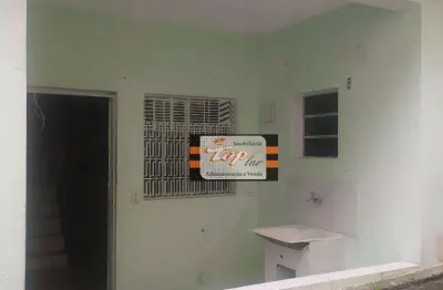 Casa com 1 dormitório para alugar, 30 m² por R$ 750,00/mês - Vila Zat - São Paulo/SP