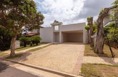 Sobrado à venda em campinas, loteamento alphaville campinas, com 4 suítes, com 300 m²