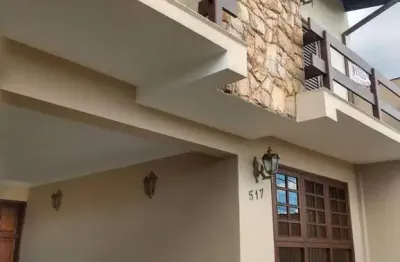 Sobrado à venda em campinas, vila nogueira, com 3 suítes, com 351.99 m²