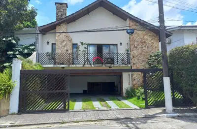 Casa à venda na Rua Desembargador Francisco Meirelles dos Santos, 71, Jardim Santo Amaro, São Paulo