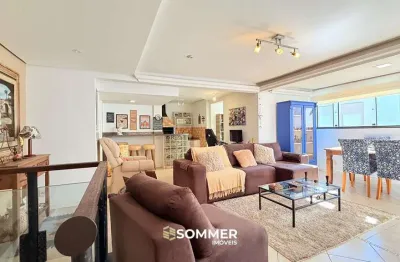 Cobertura Semimobiliada com Vista Panorâmica em Porto Alegre