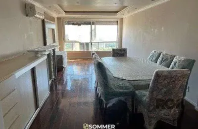 Apto de 3 dormitórios no Mont Serrat com linda vista da cidade e 1 vaga de garag