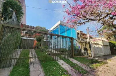 Vende-se excelente cada 3 quartos com suíte, 4 vagas, anexo comn salão de festas