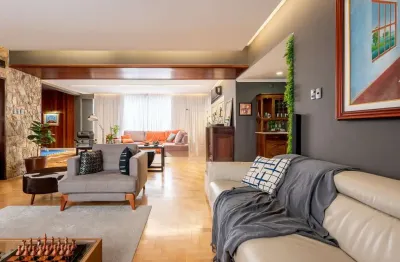 Apartamento com 295m² e 3 dormitórios, 1 suíte, 2 vagas individuais, no bairro i