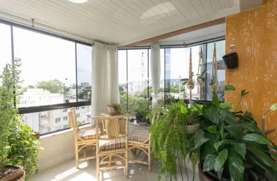 Apartamento de 2 dormitórios, suite, elevador, vaga no bairro cristo redentor