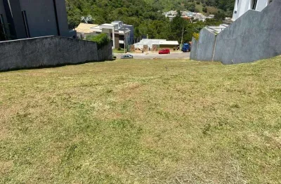 Terreno à venda no Parque Sinai, Santana de Parnaíba 
