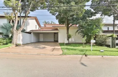 Casa térrea á venda por r$ 2.300.000,00 em alphaville - santana de parnaíba