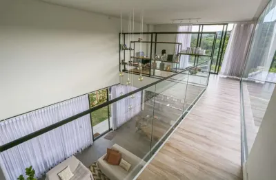 Casa a venda  por r$ 4.000.000,00 em alphaville, santana de parnaíba-sp