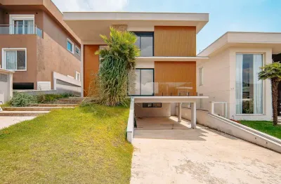 Casa em condomínio fechado com 4 quartos à venda no Tamboré, Santana de Parnaíba 