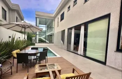 Casa em condomínio fechado com 4 quartos à venda no Alphaville, Santana de Parnaíba 