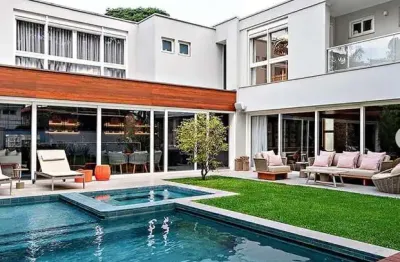 Casa em condomínio fechado com 4 quartos à venda no Campo Belo, São Paulo 