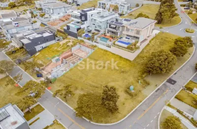 Terreno para venda por R$ 2.300.000,00 em Alphaville, Santana de Parnaíba-SP