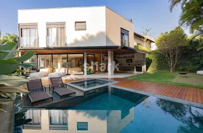 Casa à venda por R$ 14.900.000,00 ou locação R$85.000,00 em Alphaville Barueri- SP