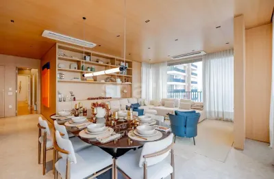 Apartamento com 3 quartos à venda na Vila Nova Conceição, São Paulo 