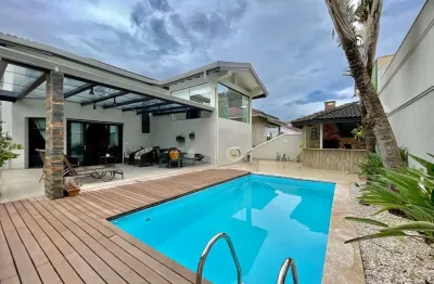 Casa para venda por r$2.800.000 em alphaville, santana de parnaíba, sp