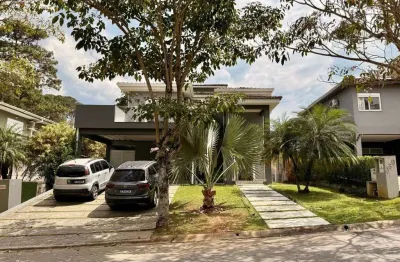 Casa em condomínio fechado com 4 quartos à venda no Moinho Velho, Cotia 