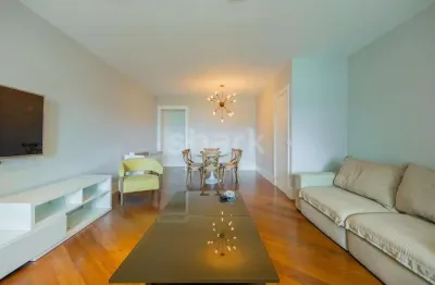 Apartamento com 4 quartos para alugar no Alphaville Centro Industrial e Empresarial/Alphaville., Barueri 