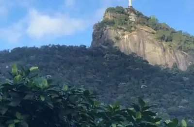 Imóvel de luxo à venda em santa teresa, rio de janeiro: 3 quartos, 1 suíte, 1 vaga - 79m² de puro requinte!