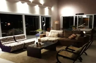 Casa de alto padrão em condomínio parque das garças i, atibaia-sp: 3 quartos, 3 suítes, 2 salas, 4 banheiros, 4 vagas, 212m².