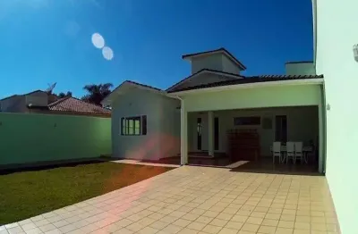 Casa térrea com 3 dormitórios à venda, 220 m² por r$ 1.300.000 - fátima ii - pouso alegre/mg