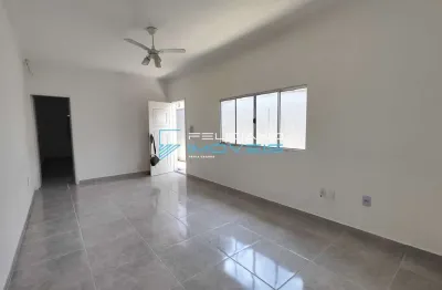 Casa com 3 quartos, guilhermina, praia grande - r$ 749 mil, cod: 4821