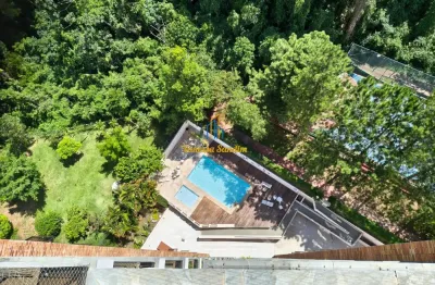 Apartamento exclusivo em Alphaville – último andar com vista permanente para mata