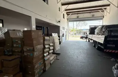Venda ou locação galpão reformado no boqueirão com 302 m2