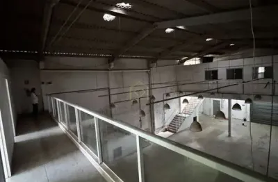 Galpão 360 m2 no av. Dos trabalhadores com garagem e diversas salas !