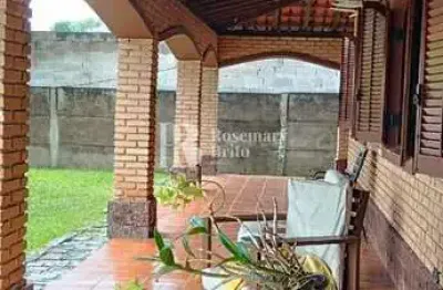 Chácara com 4 quartos, Residencial Novo Horizonte, Taubaté - R$ 1.8 mi, Cod: 1620