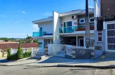 Casa com 3 quartos à venda no Petrópolis, Joinville 