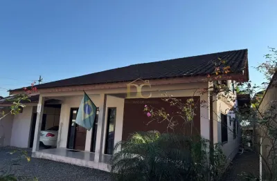 Casa com 4 quartos à venda no Bom Retiro, Joinville 
